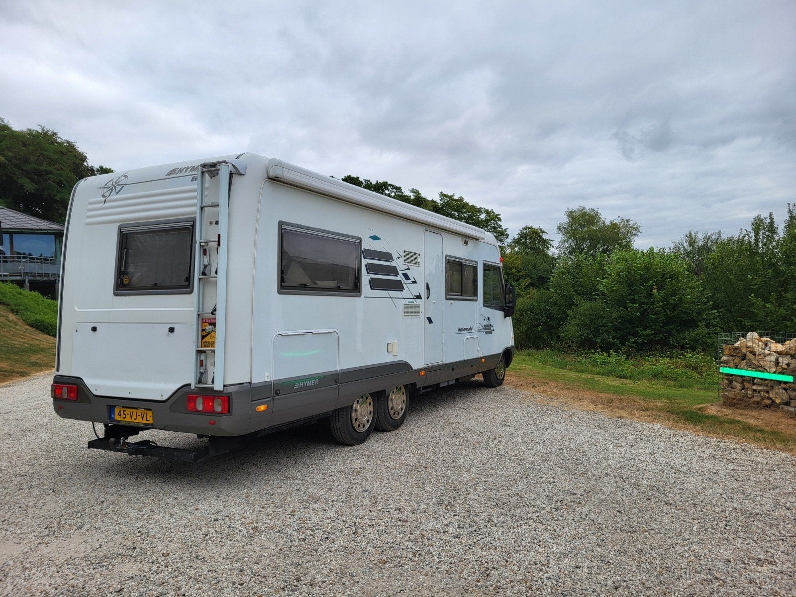 Mobil-home Hymer E690 Integral, Caravanes & Camping, Fiat, Jusqu'à 6, Intégral, 8 à 9 mètres