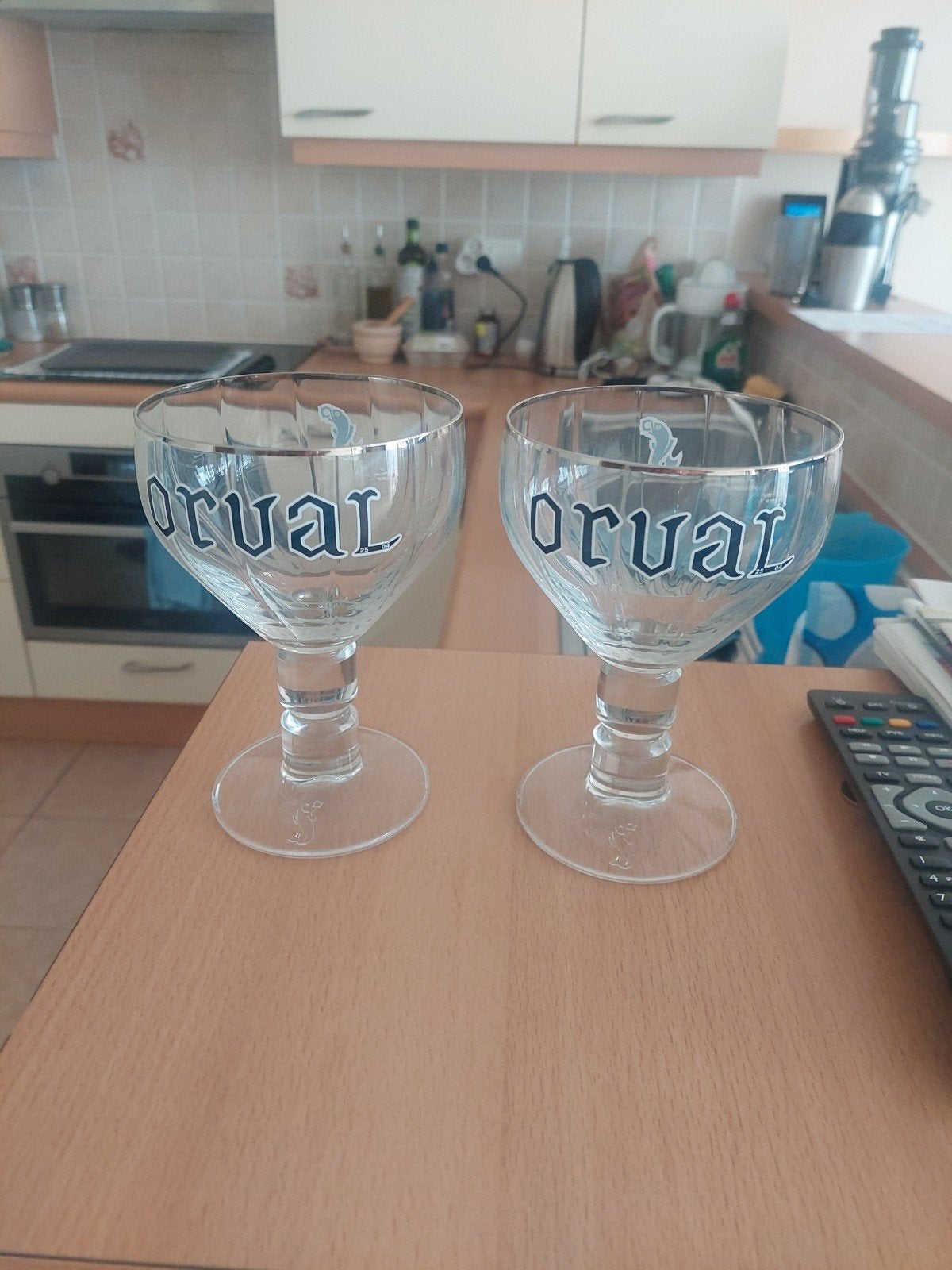 Orval-glas, Ophalen