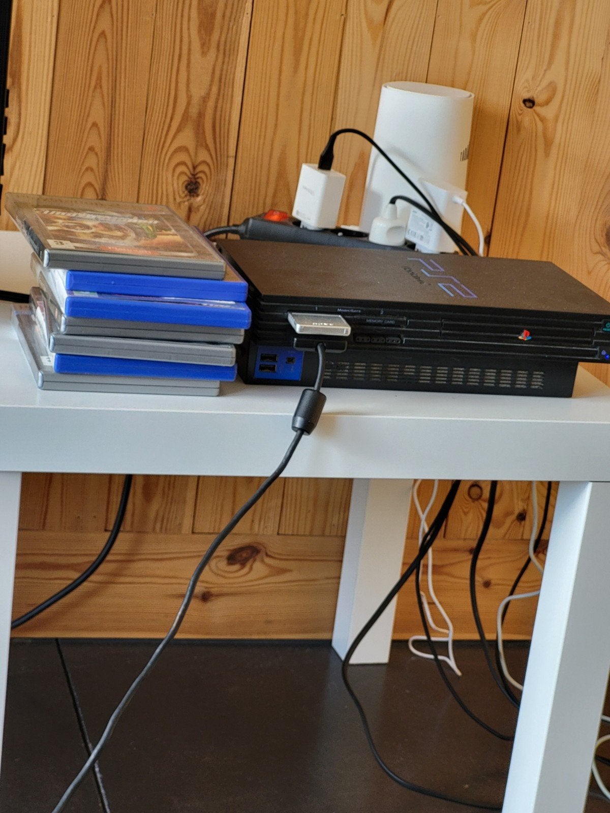 Je vend ou échange ps2 fat, Games en Spelcomputers, Spelcomputers | Sony PlayStation 2, Ophalen, Gebruikt, Zwart, Met games