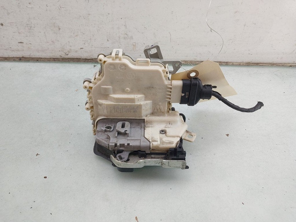 SERRURE DE PORTE RODS AVANT DROIT Audi A1 (8X1 / 8XK), Auto-Union-Straße  1,
85057  Ingolstadt, DE, Info@audi.de, Audi, Utilisé