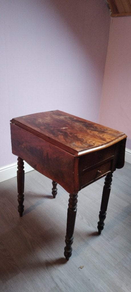 Table d'appoint, Enlèvement, Utilisé, Rectangulaire, 60 cm ou plus