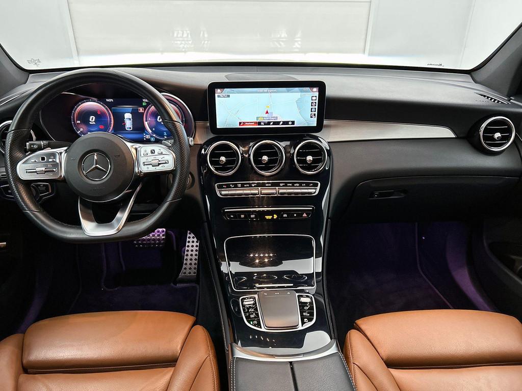 Mercedes-Benz GLC-Klasse 200 D Coupé AMG Line | Night Pack, Auto's, Mercedes-Benz, Automaat, 4 cilinders, 5 deurs, Zilver of Grijs