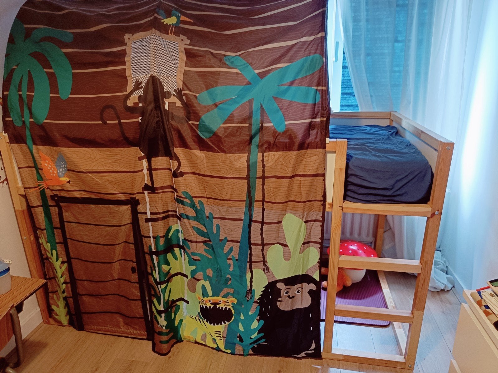 Hoogslaper 'Kura' van Ikea, Enlèvement, Lit mezzanine