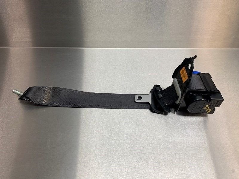 CEINTURE DE SECURITE ARRIERE CENTRALE Epica, Utilisé, Daewoo