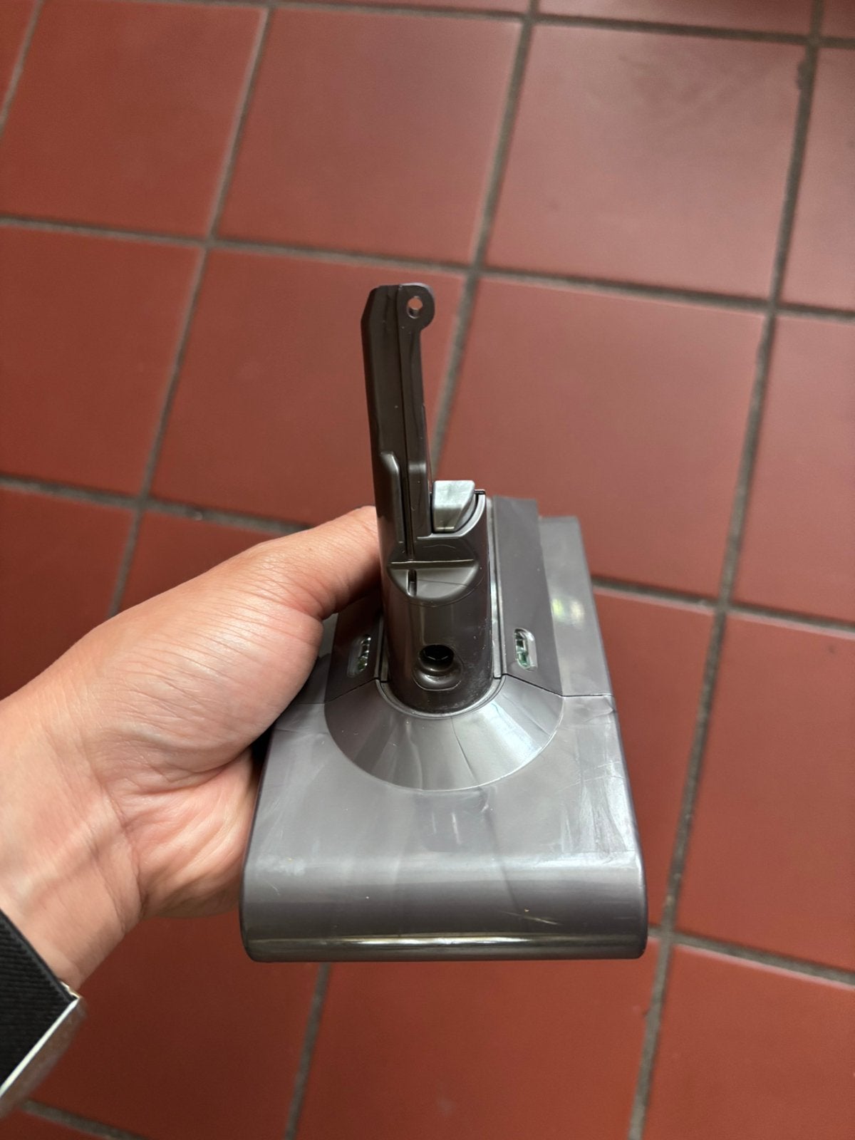Gebruikte Dyson v8 battery, Ophalen of Verzenden, Gebruikt, Dyson