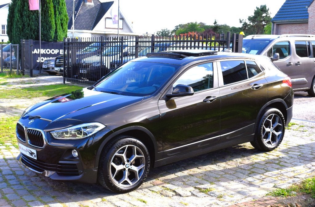 BMW X2 2.0dA/sDrive18/GPS/PANO/LED/GARANTIE, Auto's, Dealer onderhouden, 4 cilinders, Bruin, Bedrijf