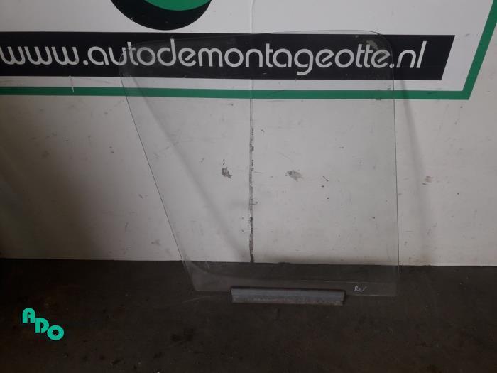 Portierruit 2Deurs rechts van een Mercedes Sprinter (Sprinte, Gebruikt, -, Ophalen of Verzenden, -
