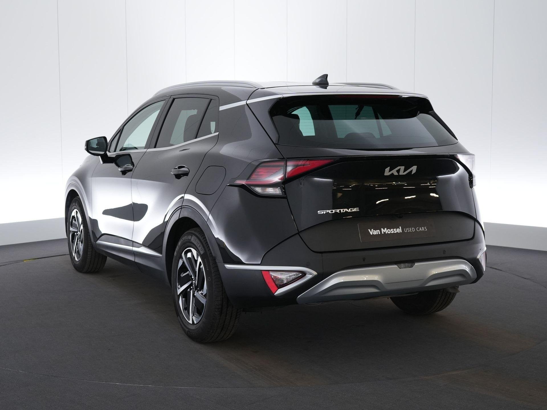 Kia Sportage 1.6 T-GDi 48V 7DCT Pulse (automatique), Autos, Kia, 110 kW, Entreprise, Entretenue par le concessionnaire, Noir