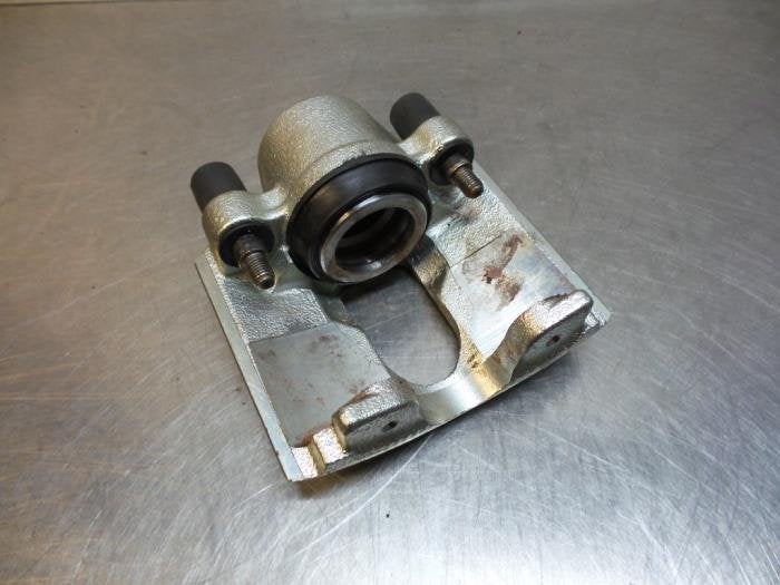 Etrier de frein (pince) avant droit d'un Ford KA (KA 96-), Autos : Pièces & Accessoires, Freins & Transmission, Ford, Utilisé