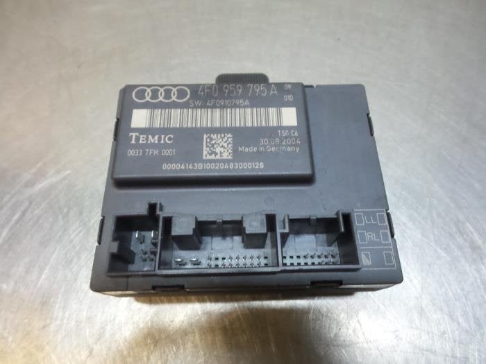 Module verrouillage central des portes d'un Audi A6 (A6 04-), -, 3 mois de garantie, Audi, Utilisé
