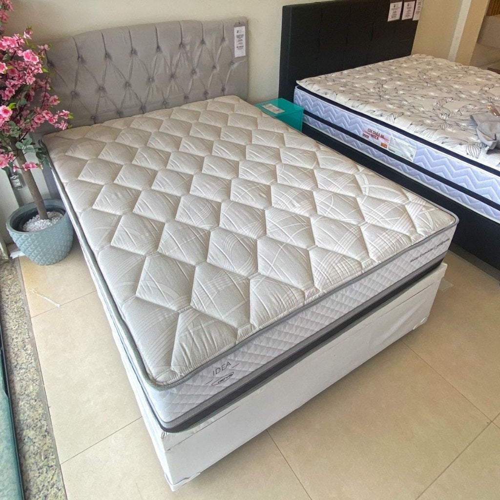 Bed met zacht matras, Huis en Inrichting, Ophalen of Verzenden, Nieuw, Tweepersoons