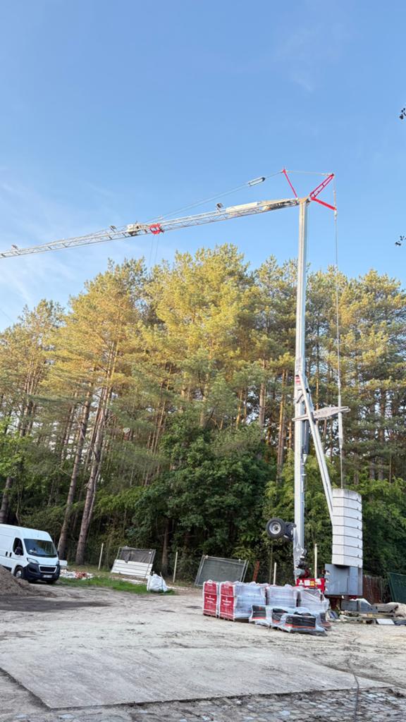 Bouwkraan Dalbe 28 m giek, Enlèvement, Comme neuf