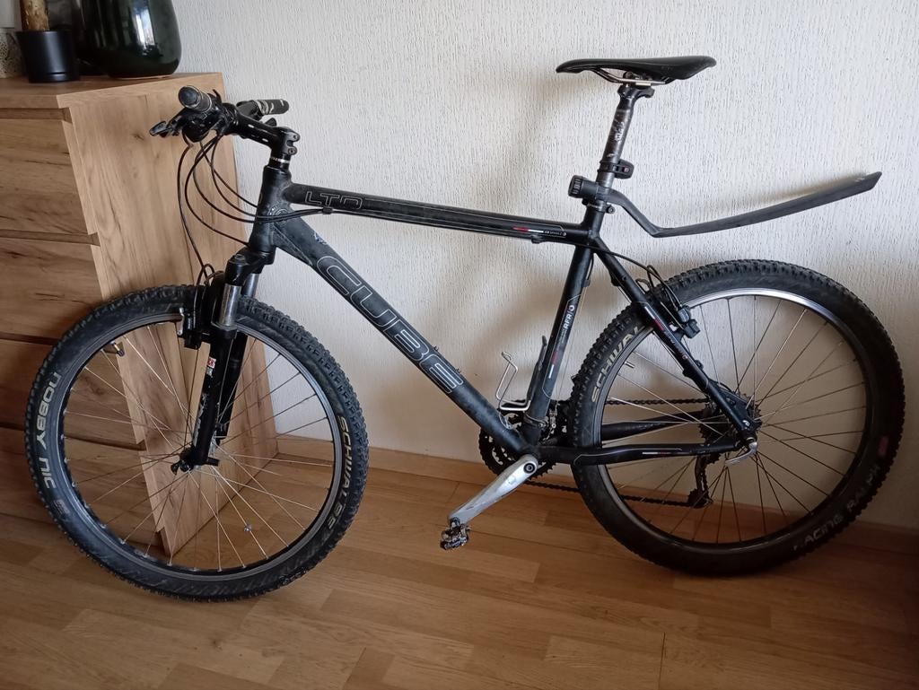 Vélo de montagne CUBE VTT, Vélos & Vélomoteurs, Enlèvement