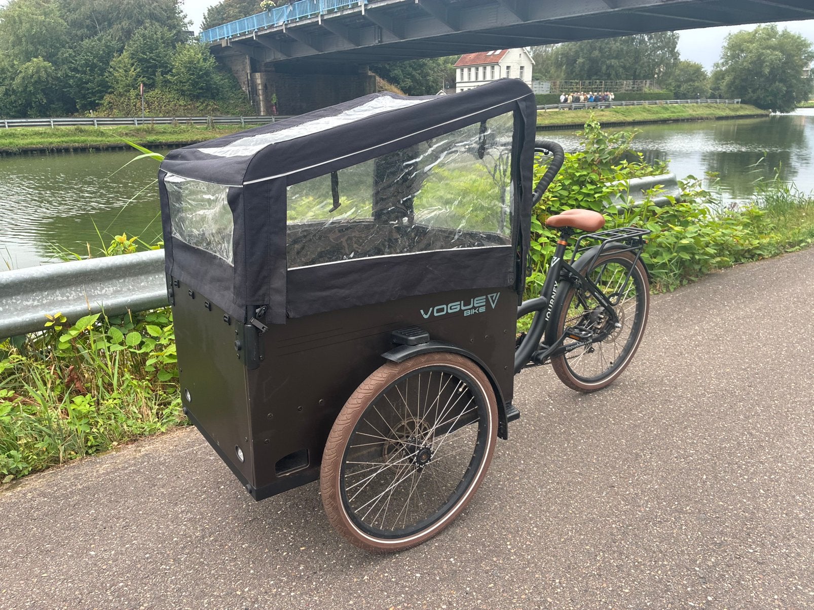 Bakfiets elektrische vogue journey huif 4x kind brengen kan, Autres marques, Électrique, Enlèvement ou Envoi, Comme neuf