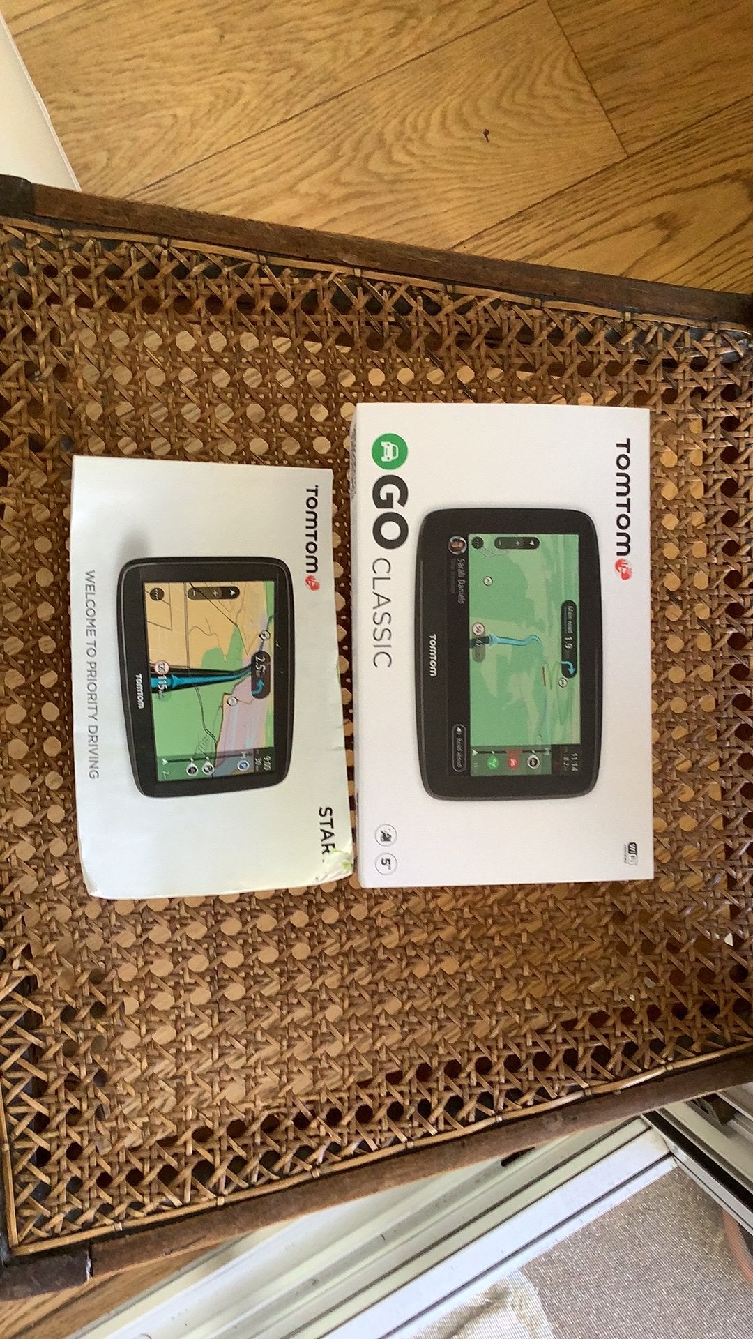 GPS TOMTOM GO CLASSIC 5 ‘’ wifi, Auto diversen, Autonavigatie, Ophalen of Verzenden, Gebruikt