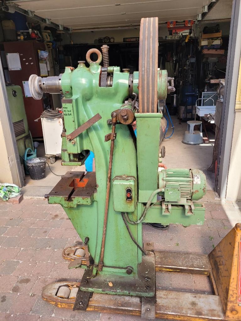 Presse Excentrique 15 tonnes, Bricolage & Construction, Outillage | Autres Machines, Enlèvement ou Envoi, Utilisé