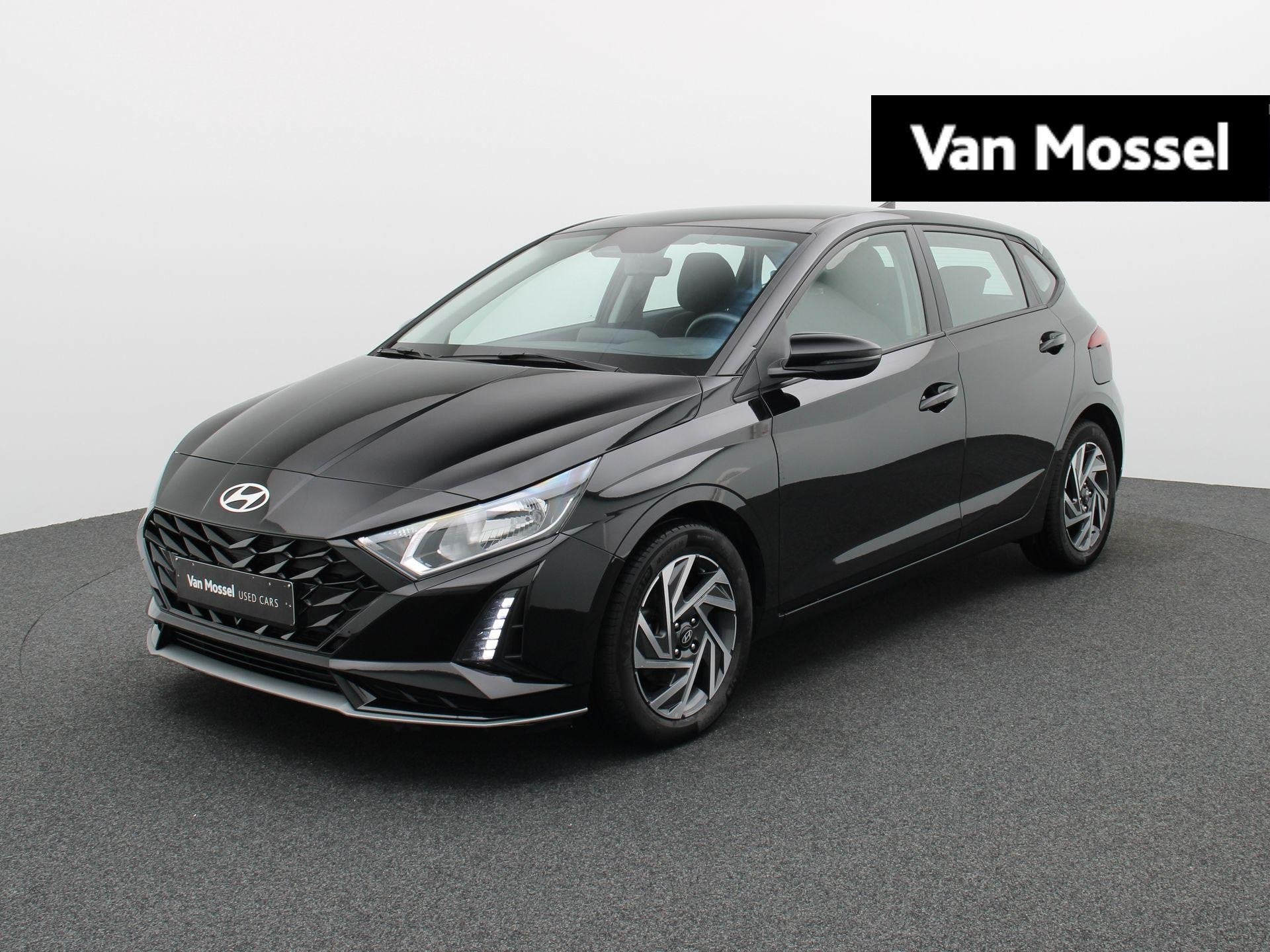 Hyundai i20 1.0 T-GDi 48V 7-DCT 74kW Techno, Dealer onderhouden, Gebruikt, Zwart, Bedrijf