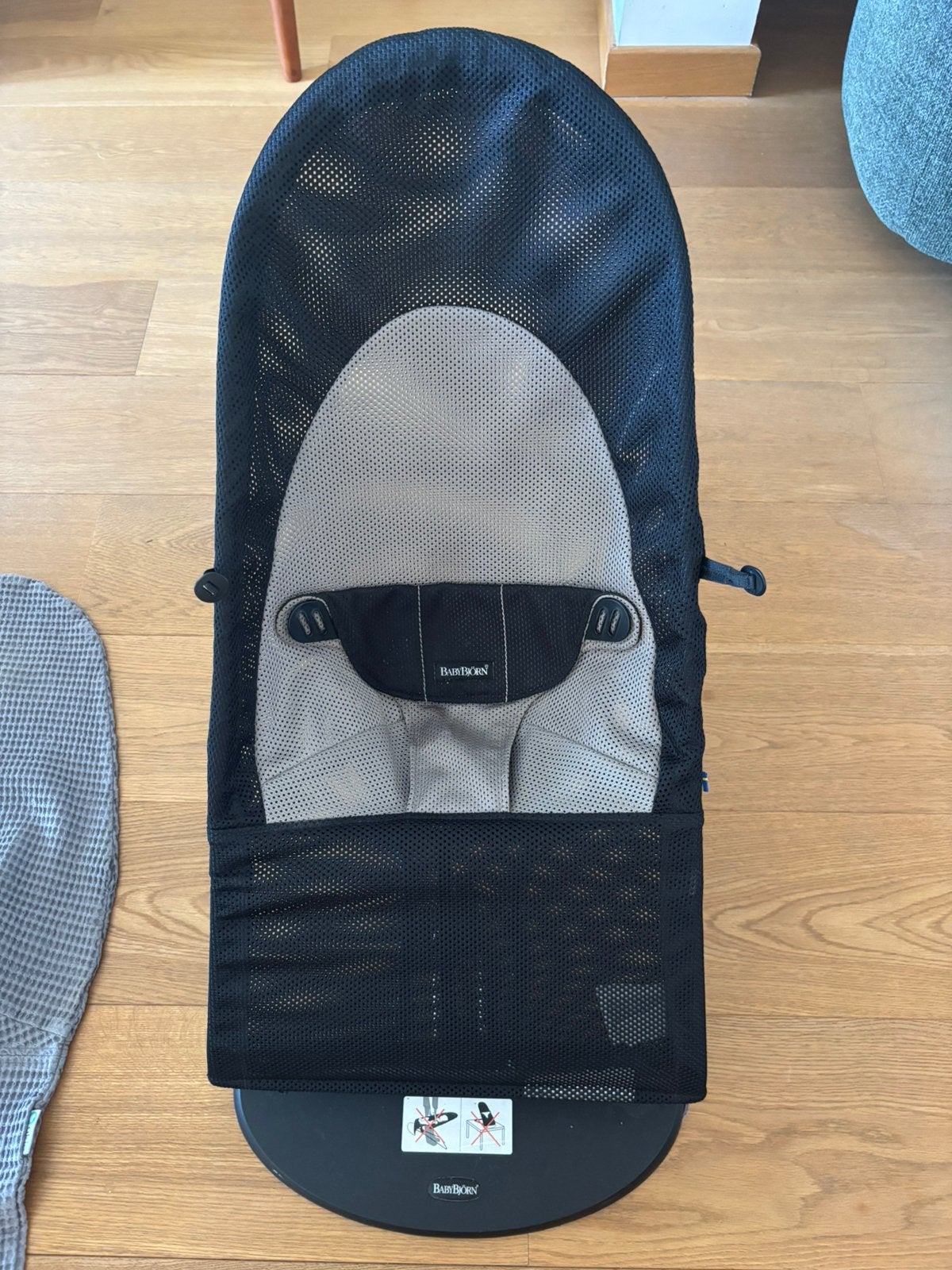 Babybjorn wipstoel met 2 hoezen, Kinderen en Baby's, Ophalen, Gebruikt, Wipstoel, Met gordel(s) of riempje(s)