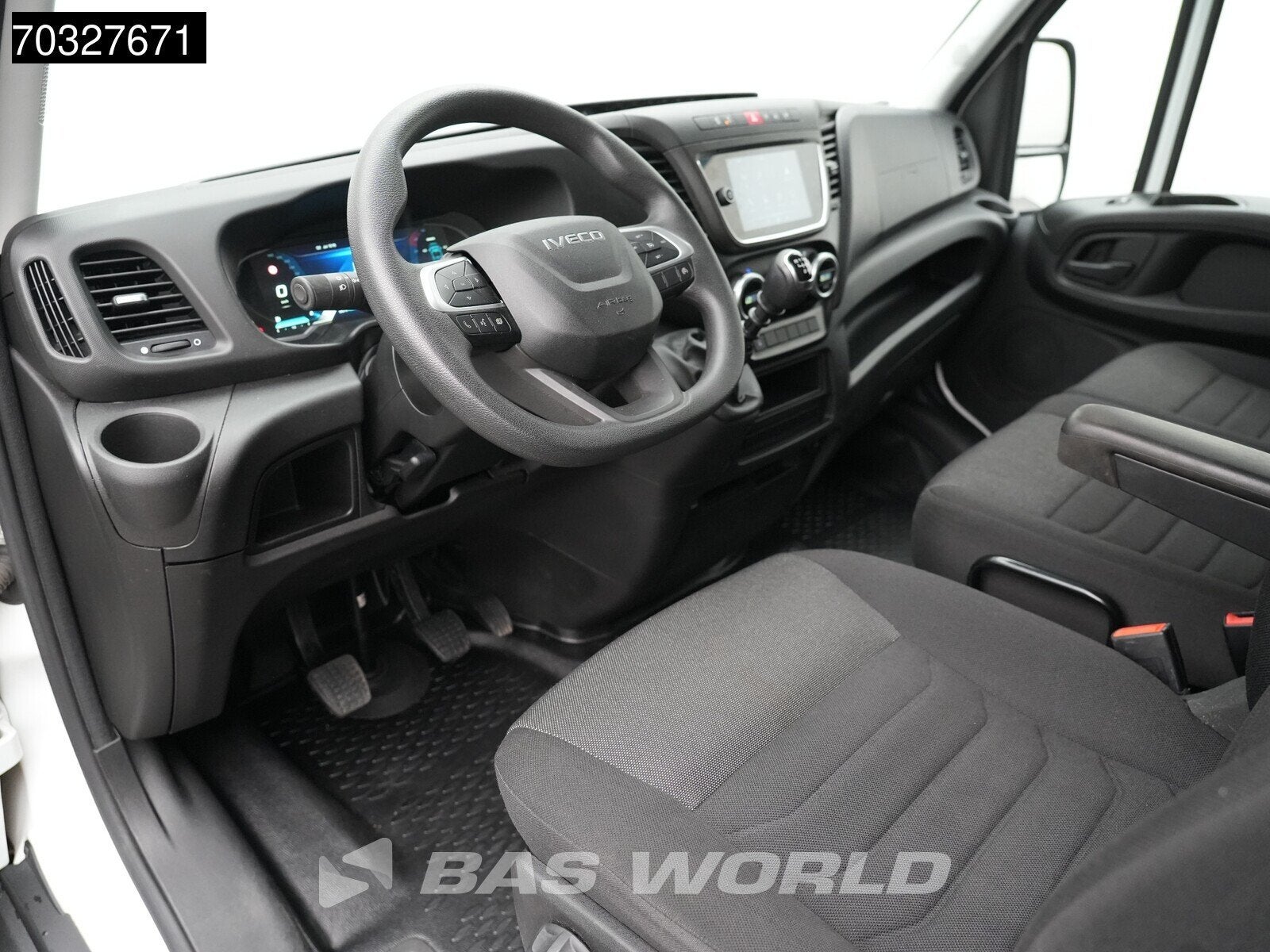 Iveco Daily 35C16 3.0L Laadklep NEW MODEL Dubbellucht 160PK, Achat, Euro 6, Entreprise, Boîte manuelle