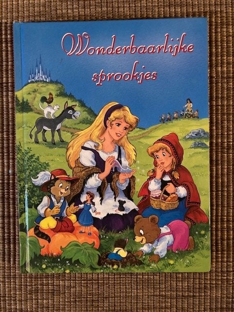 Voorleesboek: Wonderbaarlijke sprookjes, Boeken, Jongen of Meisje, Ophalen of Verzenden, Zo goed als nieuw, Voorleesboek