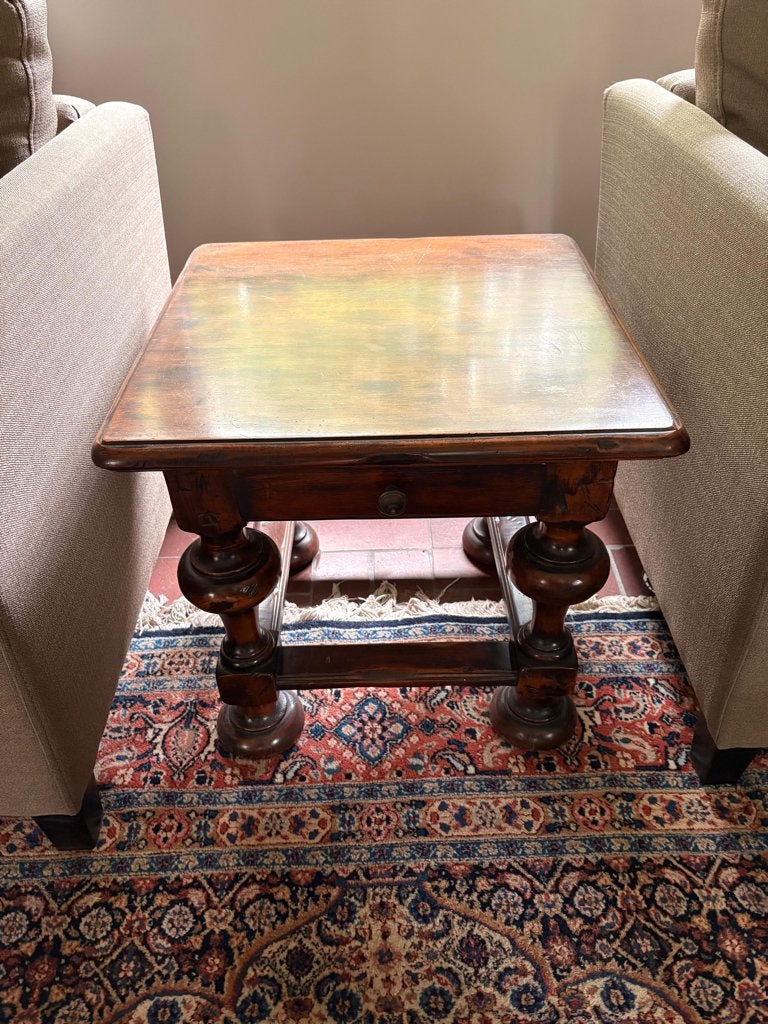 Massief houten bijzettafel, Huis en Inrichting, Tafels | Bijzettafels, Minder dan 55 cm, Klassiek, Vierkant, Zo goed als nieuw