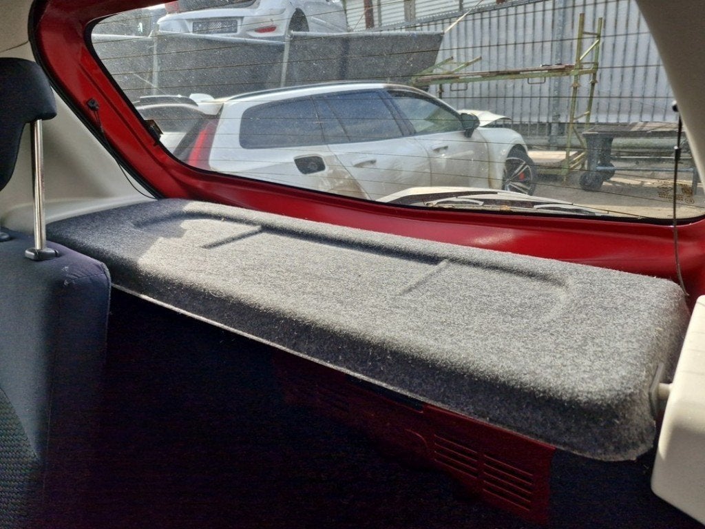 PLAGE ARRIERE Nissan Micra (K13) (01-2010/03-2017), Germany@nissan-services.eu, Kronenweg 38
50389  Wesseling, DE, Utilisé, Nissan