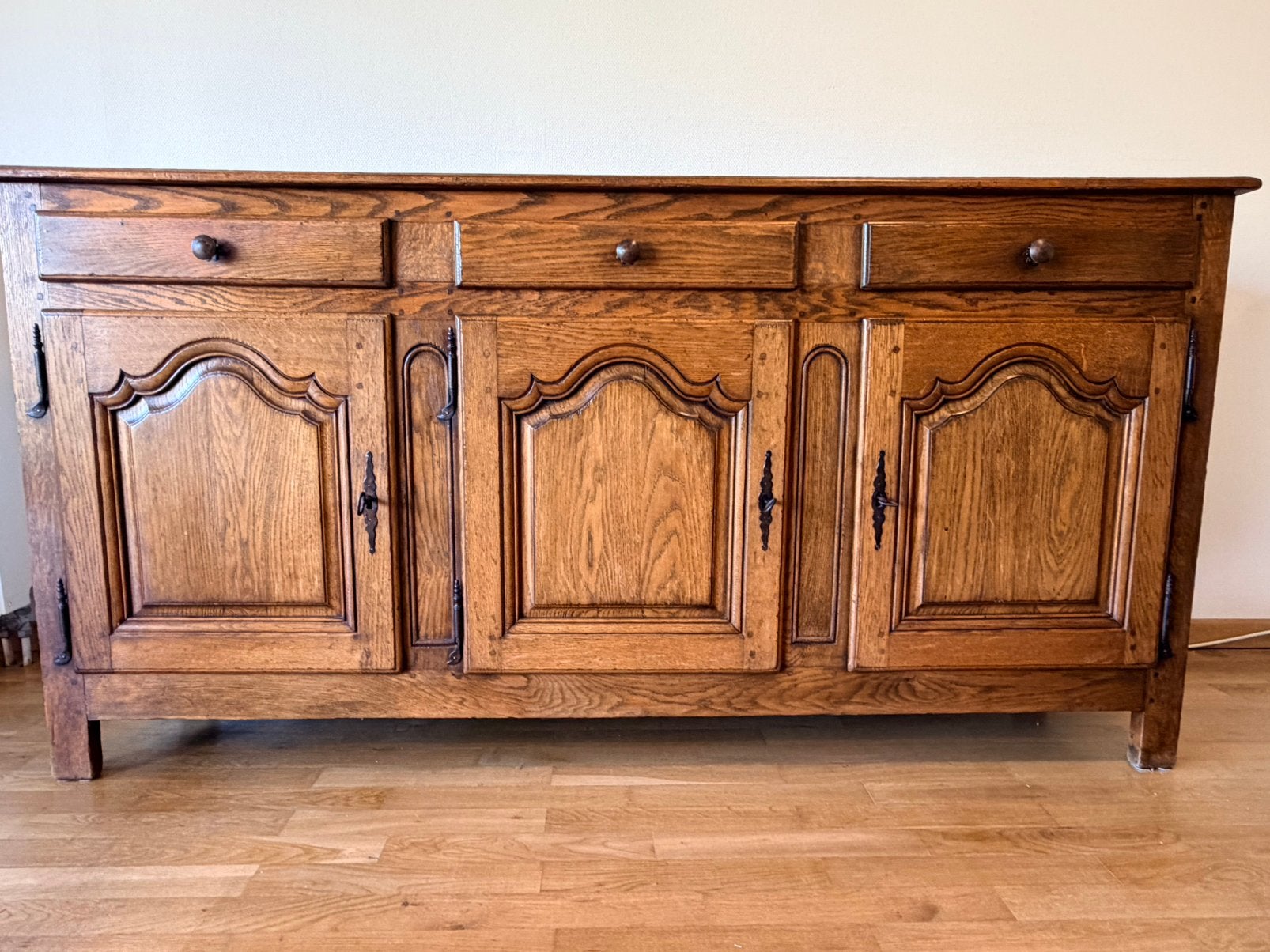 Authentiek dressoir massieve Franse eik -ideaal voor upcycle, Antiek en Kunst, Ophalen