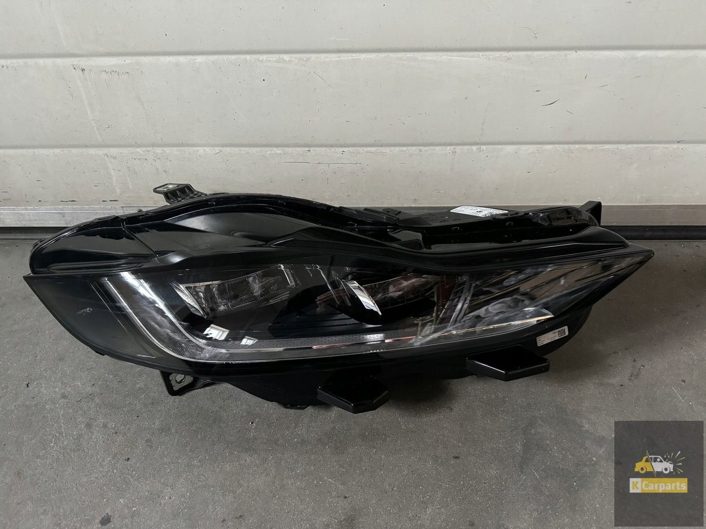 LX73-13W029-EB, feu de position central droit LED pour Jagua, Dpoffice@jaguarlandrover.com, Jaguar, Jaguar Land Rover Limited