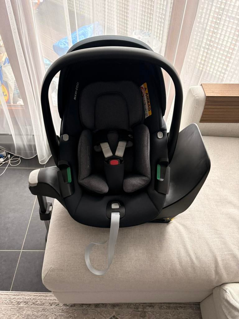 Maxi cosi pebble 360 + familyfix 360 base, Kinderen en Baby's, Ophalen, Zo goed als nieuw, Maxi-Cosi