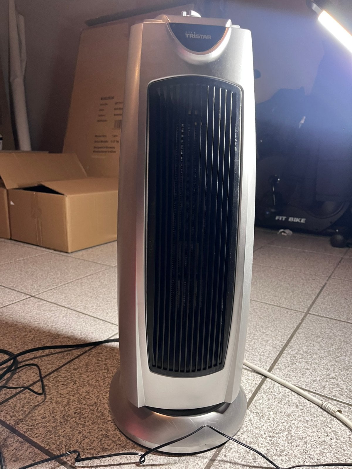 Chauffage et ventilateur céramique colonne Tristar KA-5036 –, Electroménager, Enlèvement ou Envoi, Comme neuf, Ventilateur tour