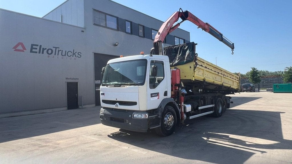 Renault Premium 300 (POMPE MANUELLE / GRUE FASSI 150 / BOITE, Autos, Camions, Entreprise, Achat, ABS, Air conditionné, Vitres électriques