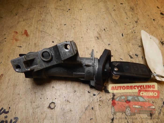 Kontaktslot + Sleutel van een Seat Ibiza, Gebruikt, -, -, Ophalen of Verzenden