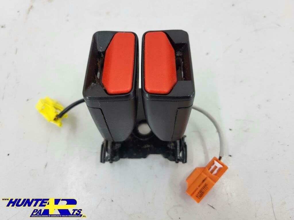 Veiligheidsgordel insteek MA Volvo V40 II ('12-'19) 31377484, Enlèvement ou Envoi, Volvo, Volvo, Utilisé