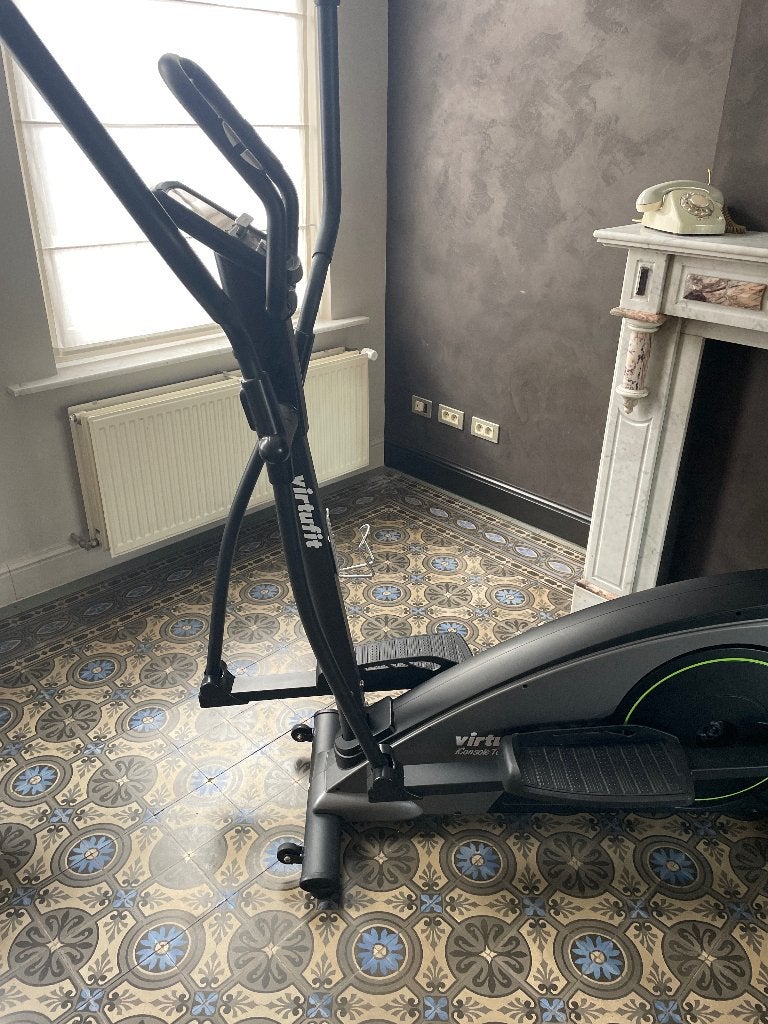 Virtufit, Comme neuf, Synthétique, Enlèvement, Vélo elliptique