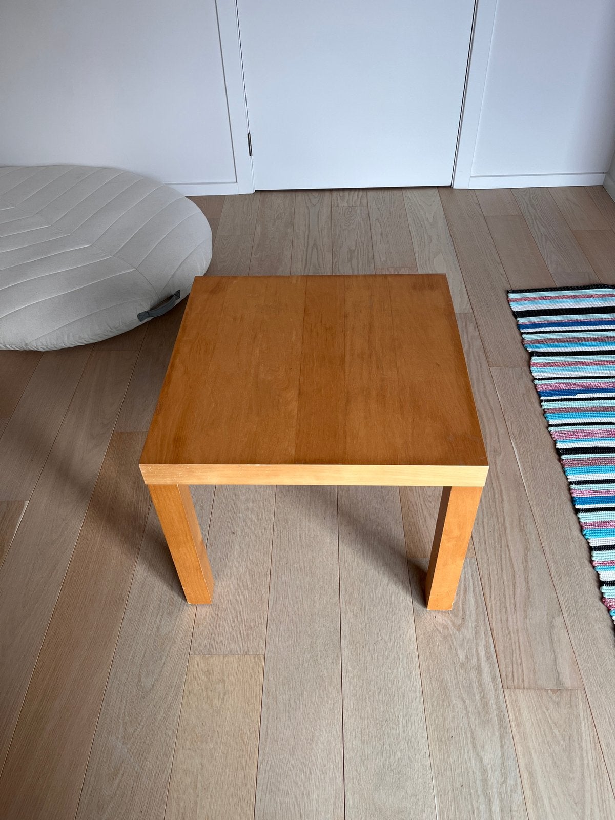 Gratis - Salontafel hout Ikea, Ophalen, Zo goed als nieuw