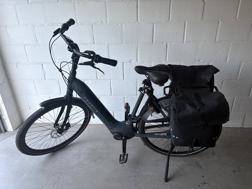 Elektrische fiets Gazelle Grenoble C5 HMB, Fietsen en Brommers, Elektrische fietsen, Ophalen, Zo goed als nieuw, 50 km per accu of meer