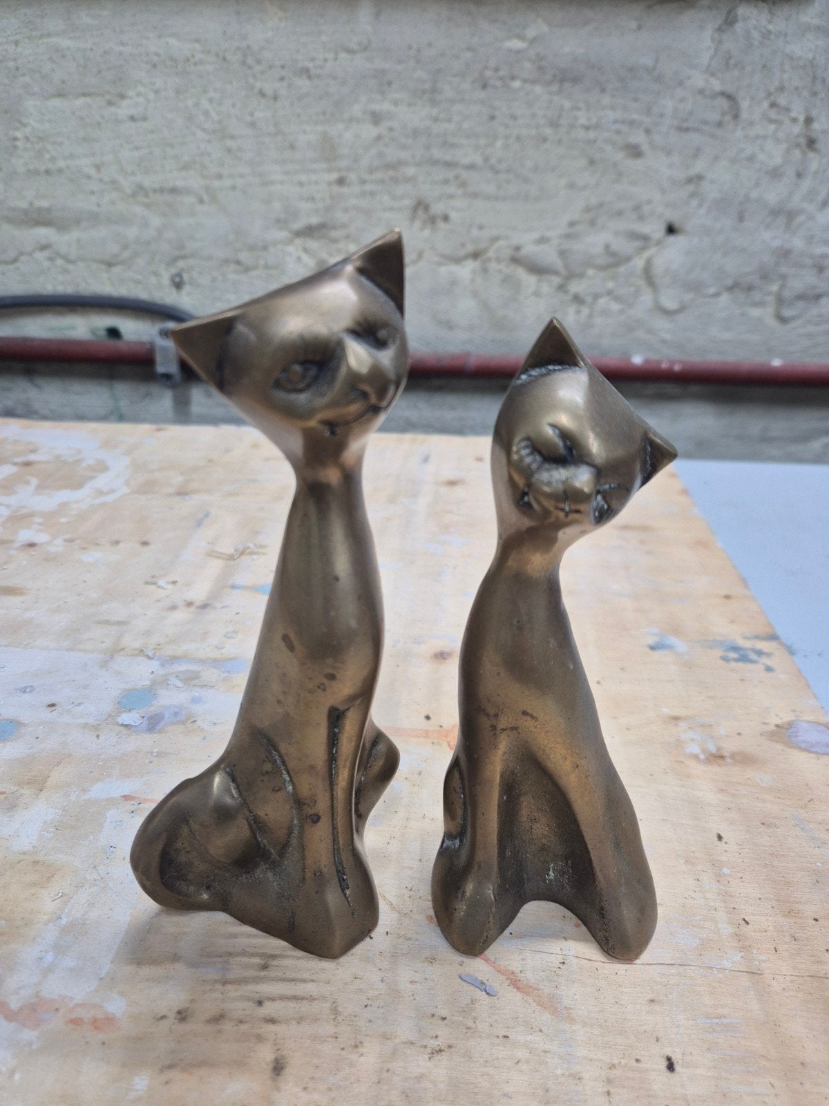 beeldjes katten massief koper, Antiek en Kunst, Ophalen