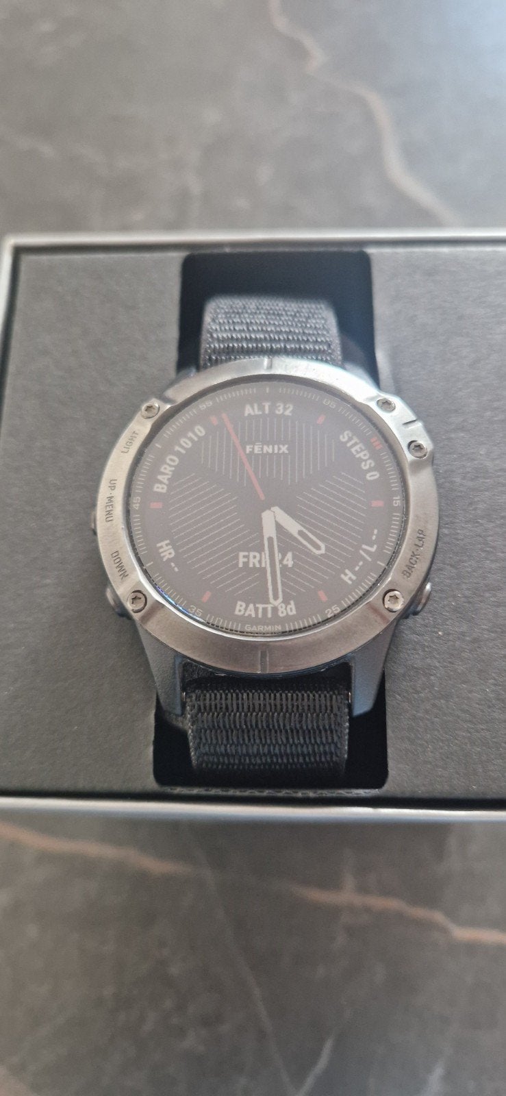 Garmin Fenix 6 sapphire, Bijoux, Sacs & Beauté, Montres de sport, Enlèvement ou Envoi