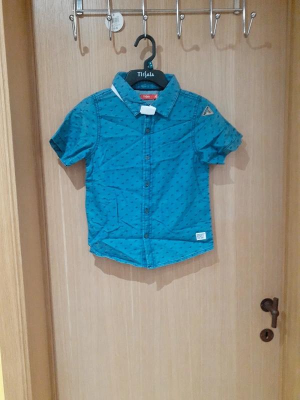 Chemise bleu 8 ans neuve tissaia, Neuf, Garçon, Enlèvement ou Envoi, Chemise ou À manches longues