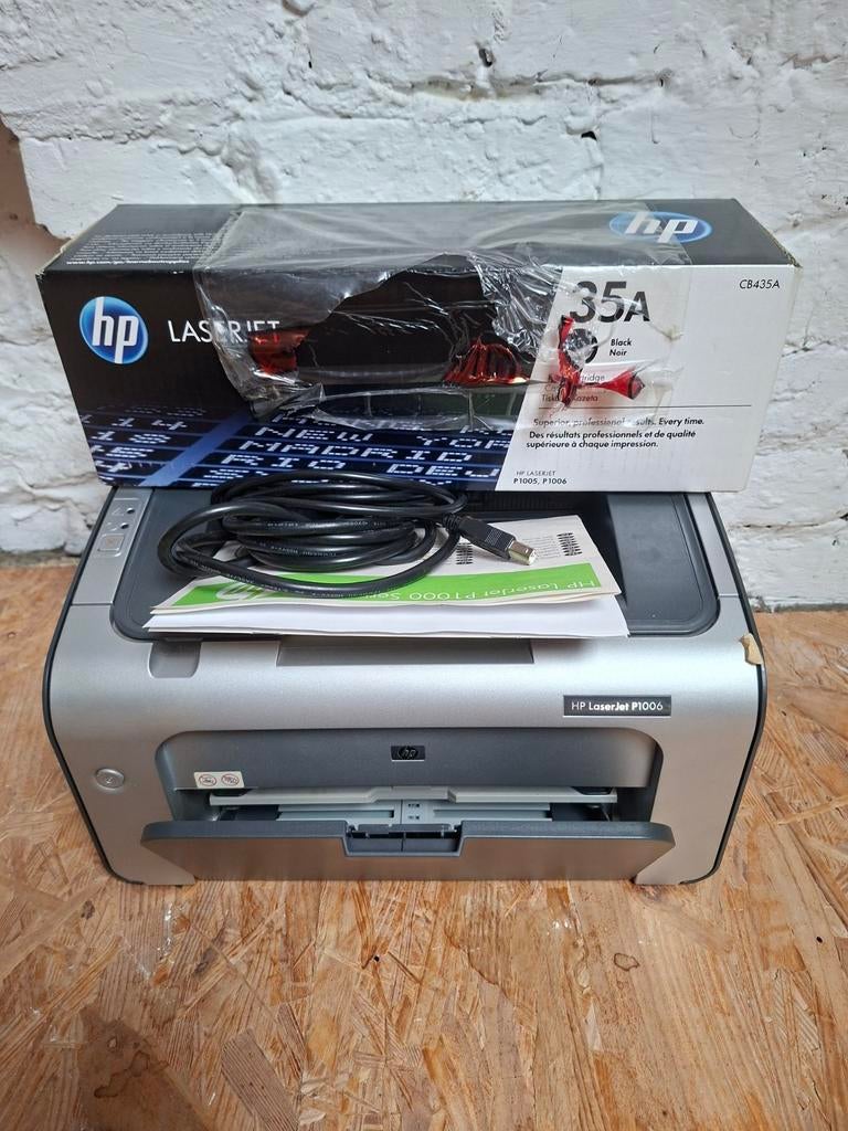 Hp laserjet p1006 met nieuwe inktpatroon, Computers en Software, Printers, Ophalen