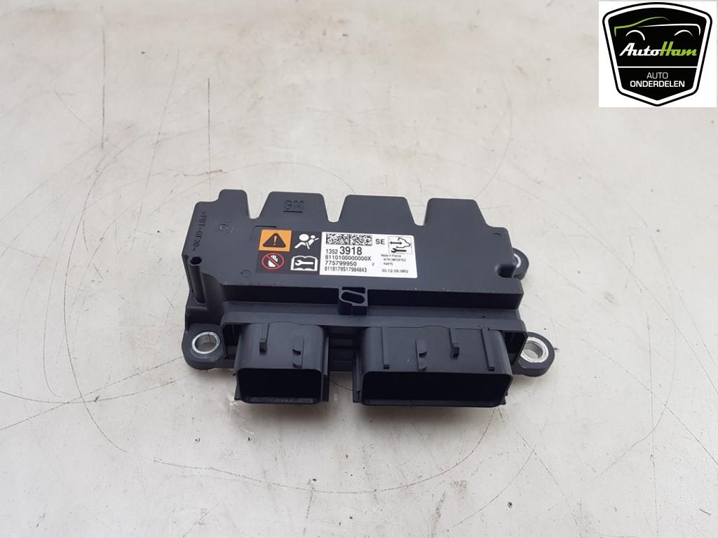 BOITIER AIRBAG Opel Astra K (01-2015/12-2022), Utilisé, Opel