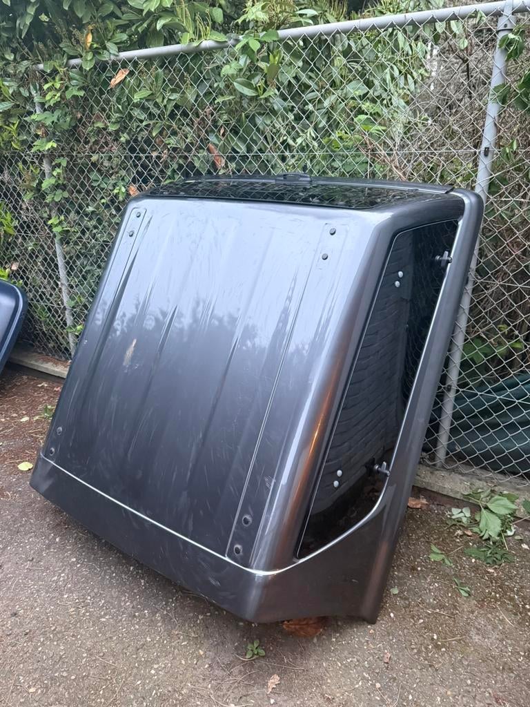 Toyota Hilux hardtop, Ophalen, Zo goed als nieuw