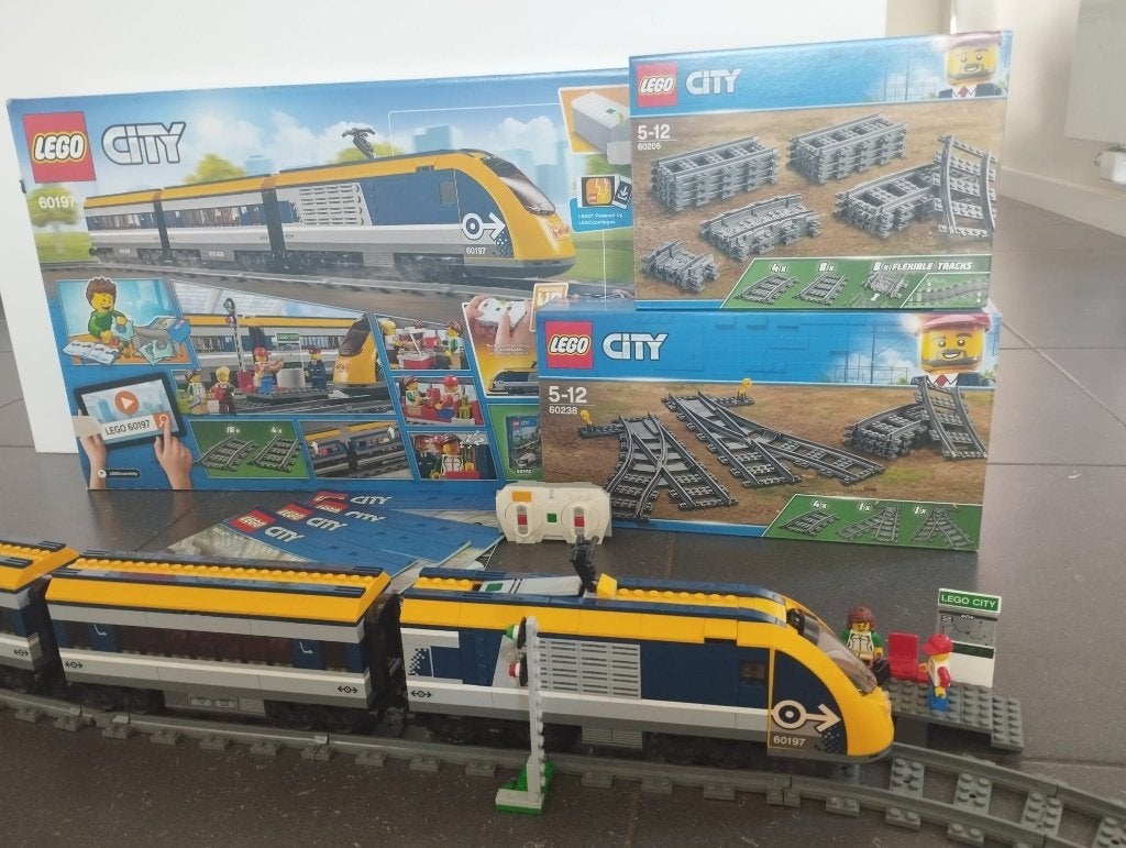 LEGO City 60197 Train et rails supplémentaires 60205 + 60238, City, Pièces supplémentaires incluses, Lego, Ensemble complet