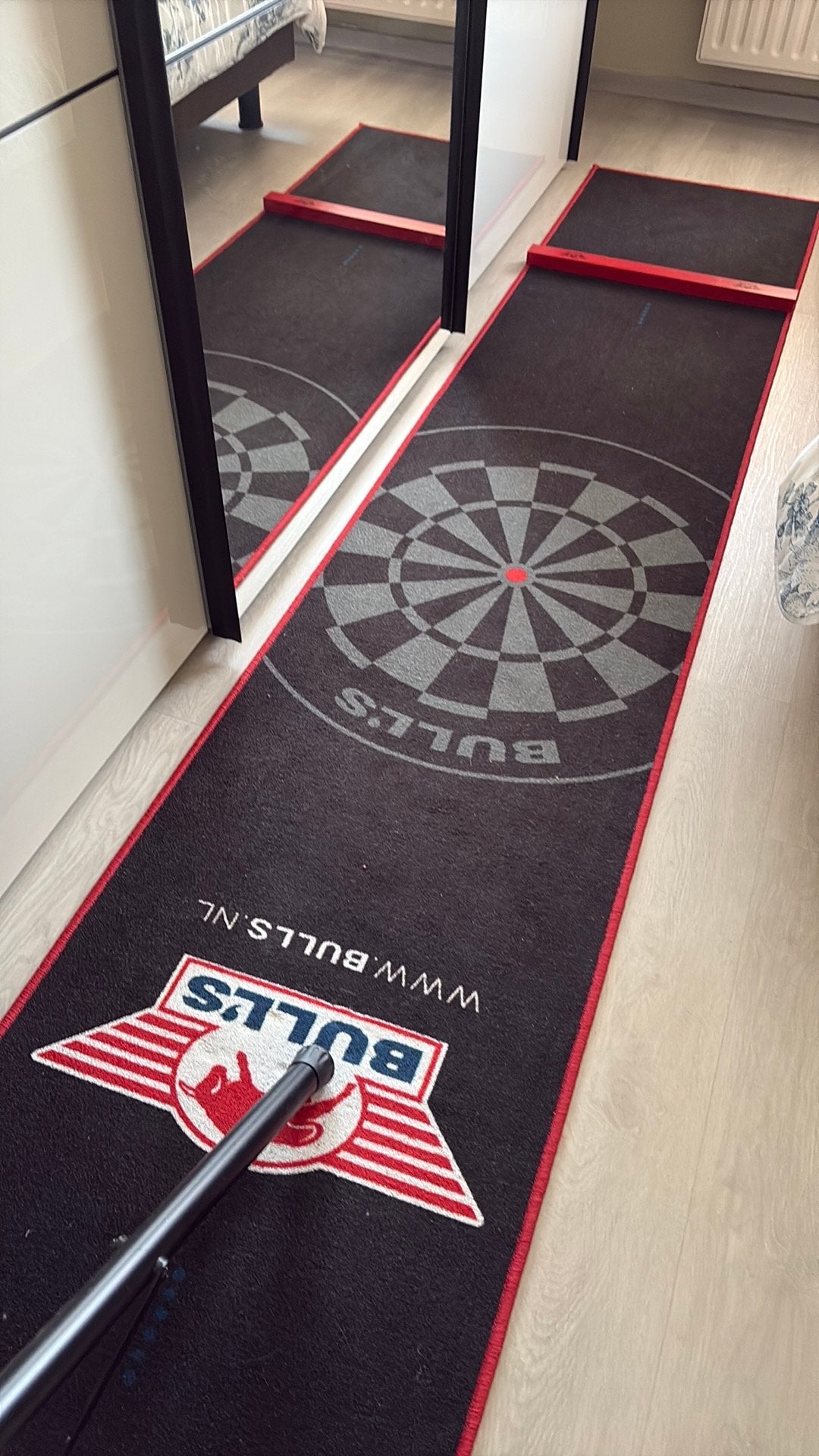 Voledige darts plus originele mat  en ring met verlichting, Sport en Fitness, Ophalen, Zo goed als nieuw