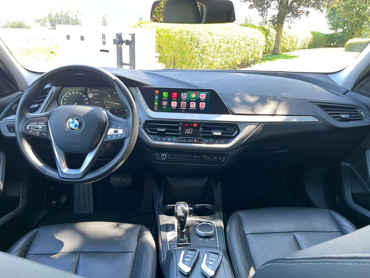 BMW 116 iA OPF/1eignr/Carplay/Led/Pdc/Navi/Cruise/Clima..., Auto's, BMW, 1 Reeks, Zwart, 0 kg, Zwart