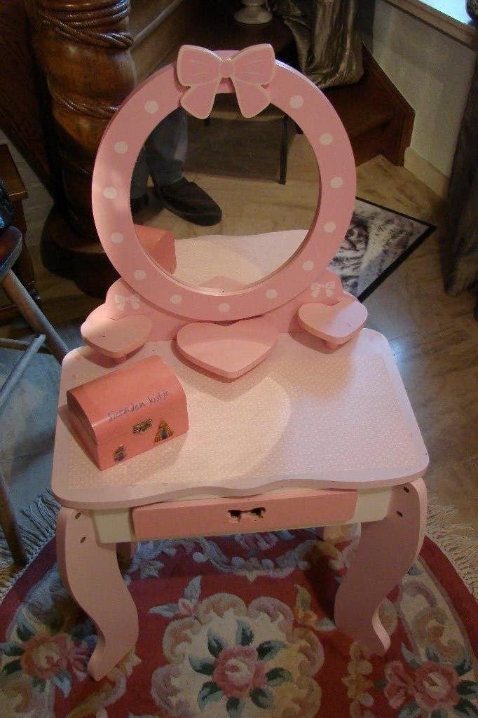 kinder makeupe tafeltje, Ophalen, Gebruikt
