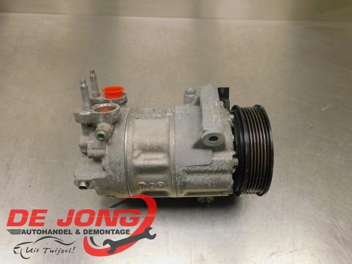 Pompe clim d'un Ford Focus, -, 3 mois de garantie, -, -