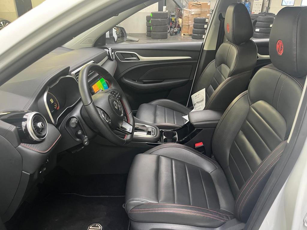 MG ZS Luxury, Auto's, MG, Automatische klimaatregeling, Stof, Gebruikt, 1264 kg
