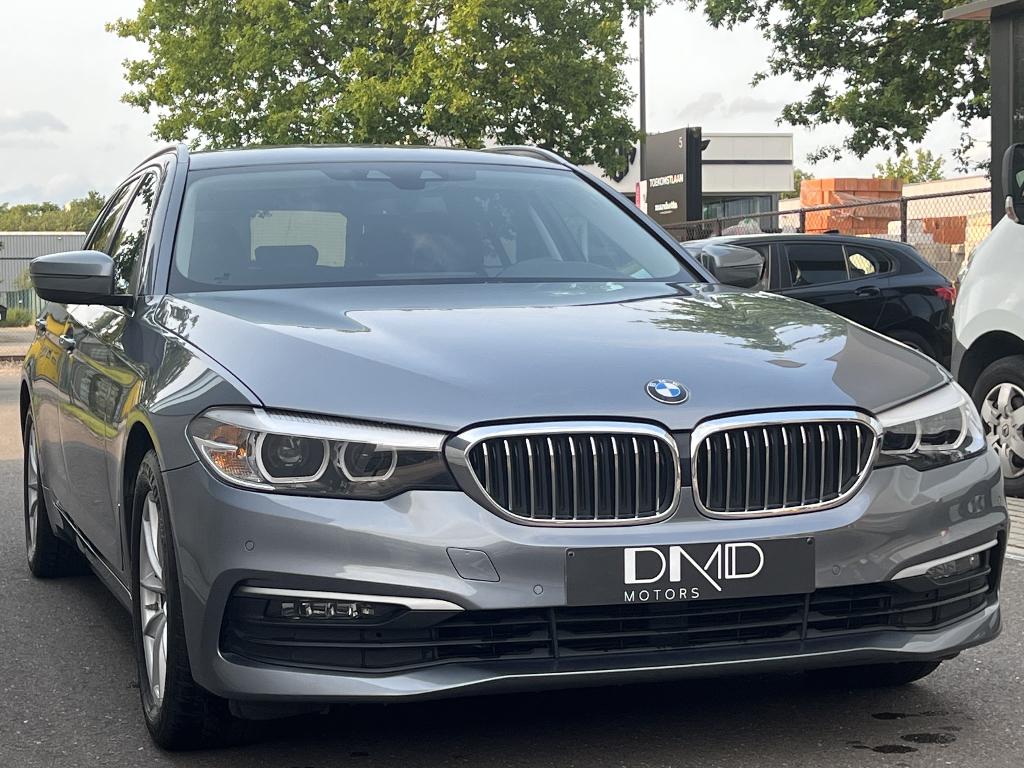 BMW 518dA Touring Navi Leder VerwarmdeZetels 12M Garantie, Auto's, BMW, Achterwielaandrijving, 1995 cc, 4 cilinders, Leder