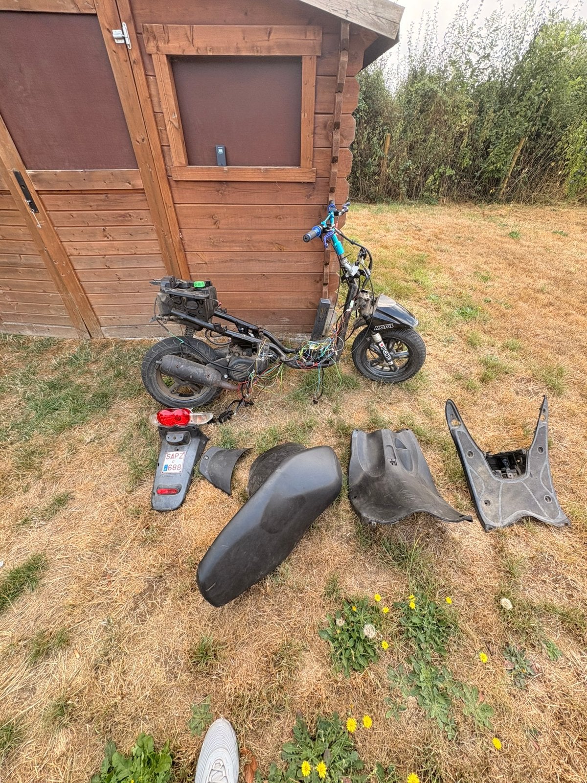 Je vend mon mbk ovetto pour pièces, Ophalen